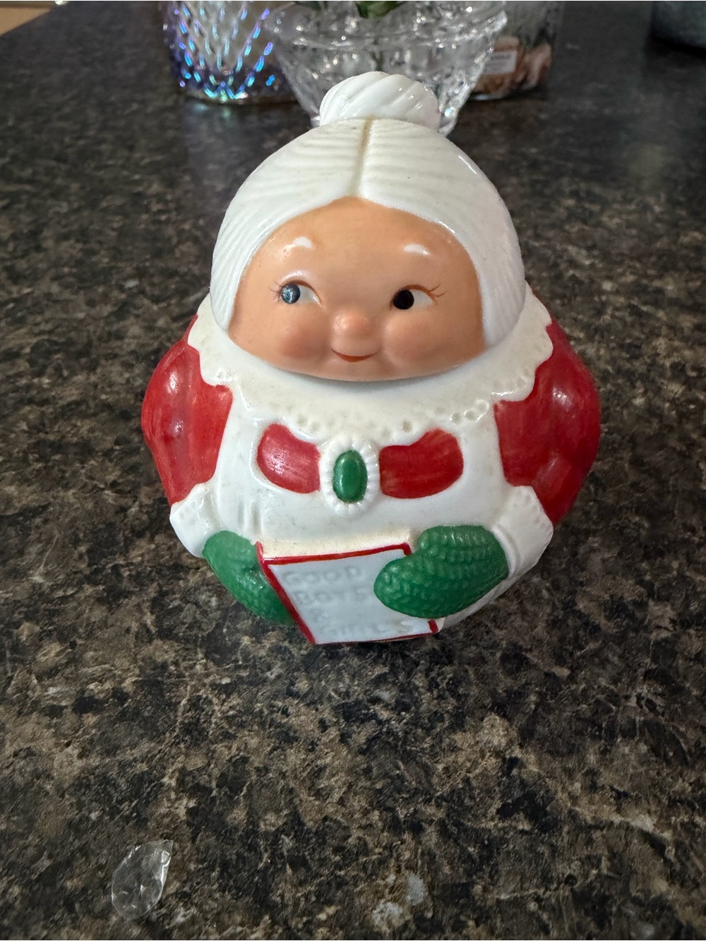 Vintage Avon Claus & Company Red and White Santa Creamer & Mrs. Claus Sugar Bowl - Picture 7 of 11